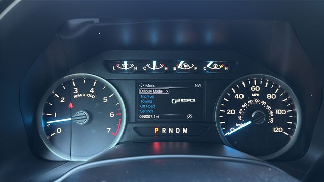 Used 2018 Red Ford XLT image 15
