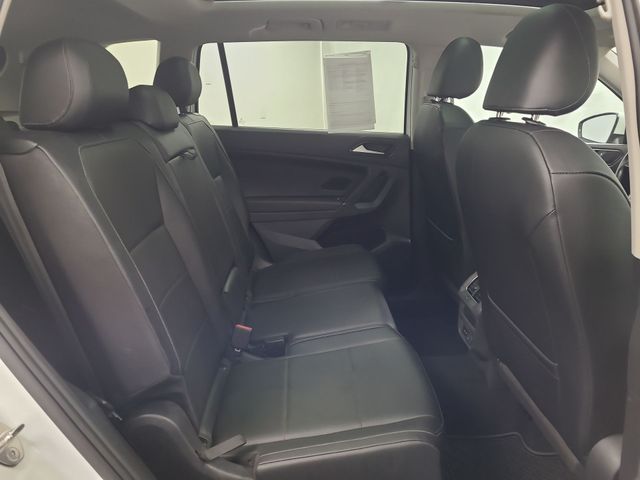 2018 – Volkswagen – Tiguan