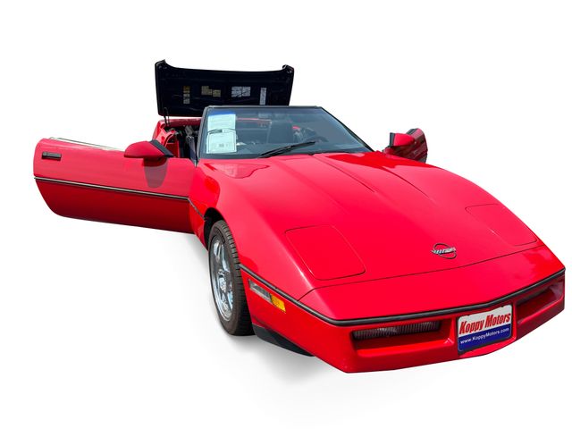 1988 Chevrolet Corvette Base - Red exterior view 18