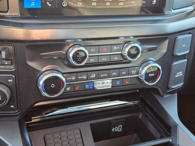 New 2026 Ford Super Duty F-350 Crew Cab 8' Box Lariat