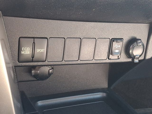 Used 2015 Toyota RAV4 SUV