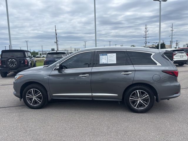 Used 2019 Gray INFINITI LUXE image 10