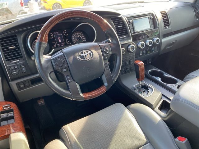 2019 Toyota Sequoia Platinum photo