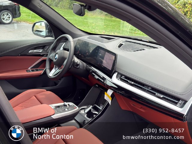 New 2027 Black BMW xDrive28i image 32