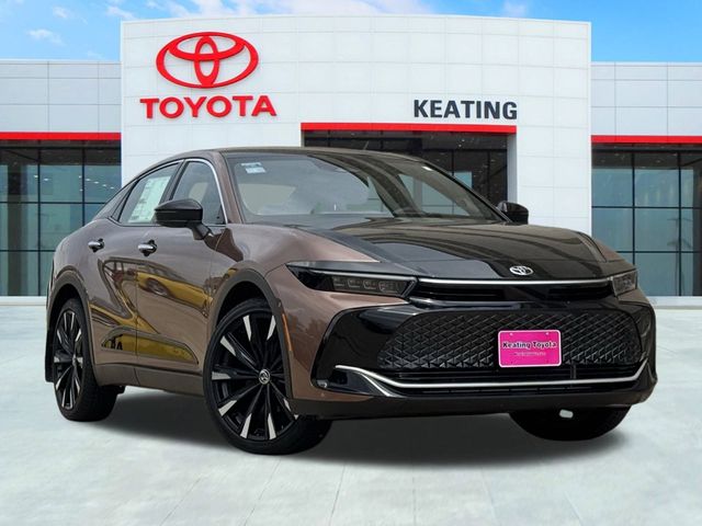 2025 Toyota Crown Platinum
