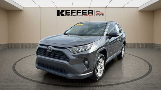 Magnetic Gray Metallic/Ice Edge Roof 2021 Toyota RAV4 XLE FWD SUV / Crossover Front-Wheel Drive 8-Speed Automatic