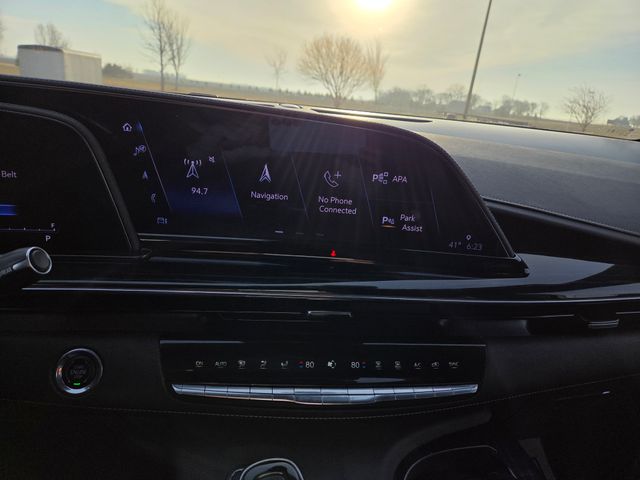 2023 Cadillac Escalade ESV 4WD Sport