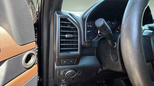 Used 2020 Black Ford King Ranch image 22