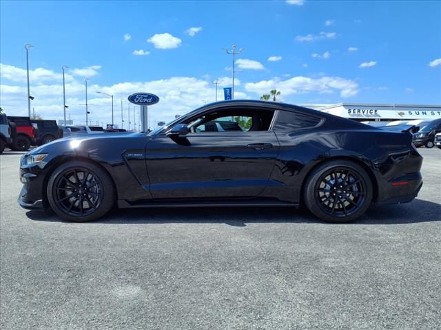 2016 Ford Mustang Shelby GT350 photo