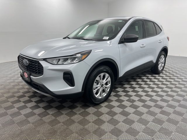 New 2026 Silver Ford Active image 3