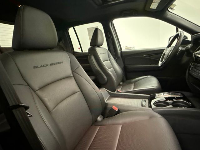Certified Used 2023 Black Honda Black Edition image 27