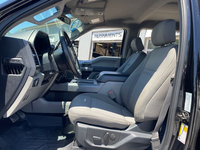 2019 Ford F-150 XLT - Black Metallic exterior view 10