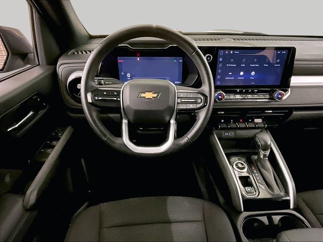 2024 Chevrolet Colorado LT - 4