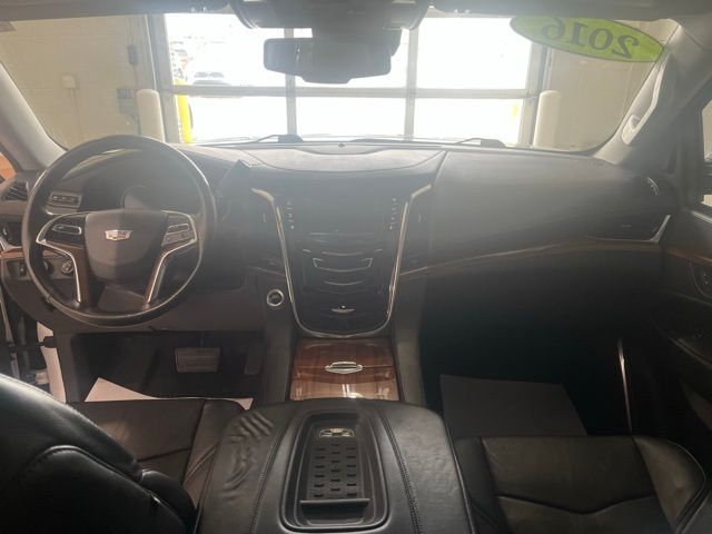 2016 Cadillac Escalade Premium photo