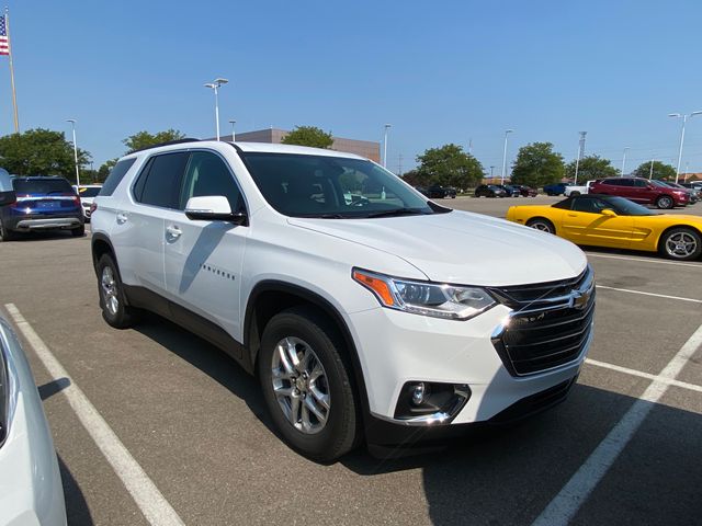 2021 Chevrolet Traverse LT Leather 2