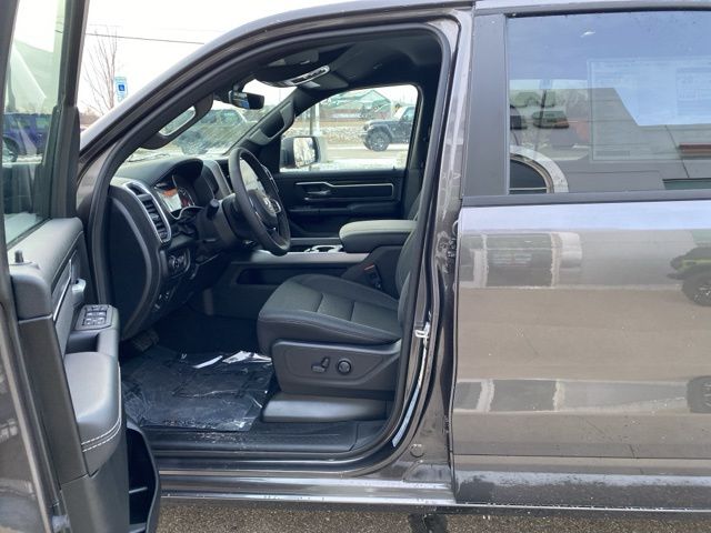 2026 Ram 1500 Big Horn/Lone Star - Granite Crystal Metallic Clearcoat exterior view 11