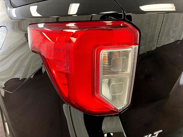 2023 Ford Explorer XLT Black at Grove City Ford
