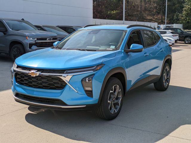 2025 Chevrolet Trax LT photo