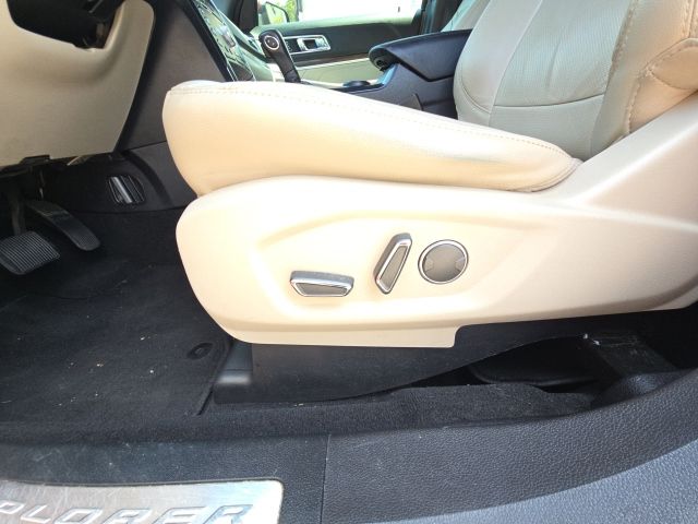 2018 Ford Explorer Limited:168944A