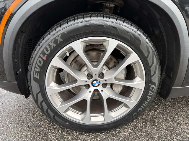 2022 BMW X5 - Image 11