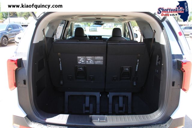 New 2026 Kia Carnival MPV Van