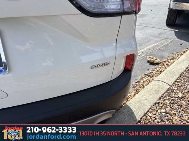Used Car 2022 Ford Escape  Titanium For Sale Under $25,000 In San Antonio, Texas