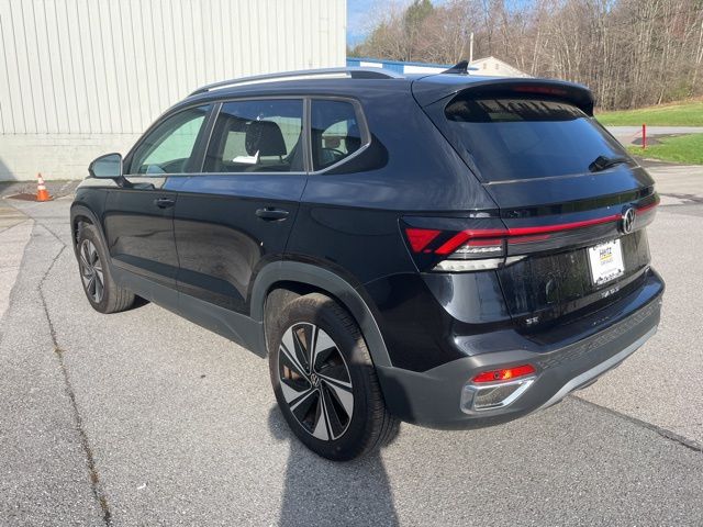 Used 2025  Volkswagen 1.5T SE image 7