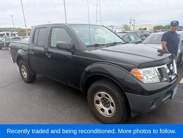 Super Black 2014 Nissan Frontier S Crew Cab 4WD Pickup Truck Four-Wheel Drive 5-Speed Automatic Overdrive