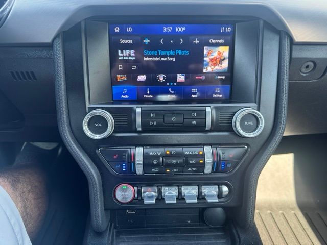 Used 2022 Red Ford EcoBoost Premium image 27