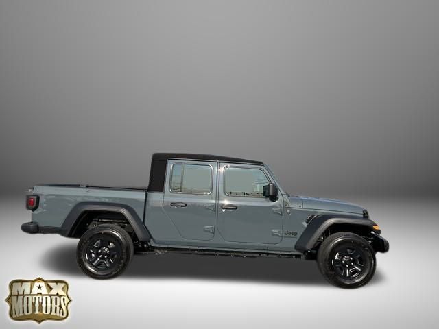 2024 Jeep Gladiator Sport 11