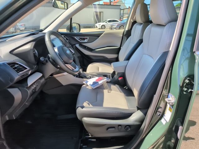 Used 2023 Green Subaru Limited image 12