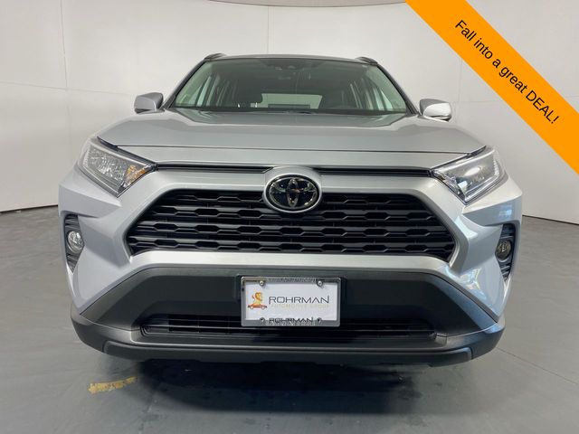 2021 Toyota RAV4 XLE Premium 24