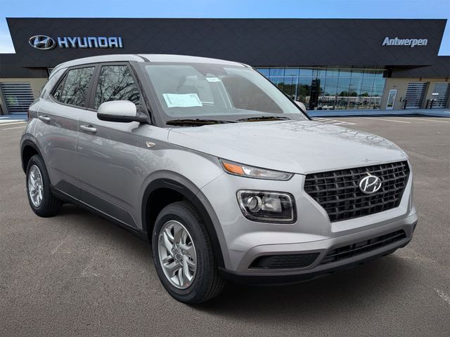 2026 Hyundai Venue SE FWD