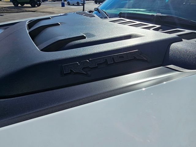 Used 2023 White Ford Raptor image 40