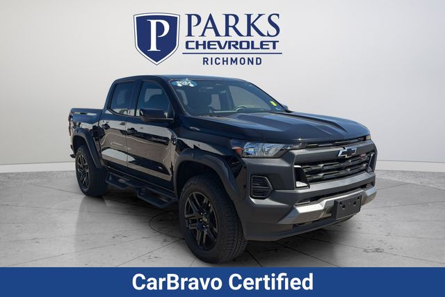 Black 2024 Chevrolet Colorado Trail Boss Crew Cab 4WD Pickup Truck Four-Wheel Drive 8-Speed Automatic