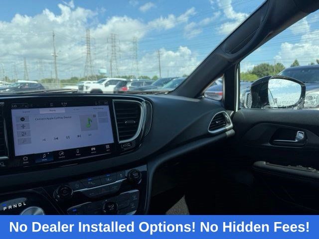 2026 Chrysler Pacifica Select - 5
