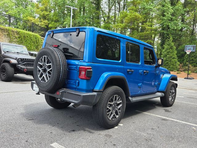 Used 2025 Blue Jeep Sahara image 9