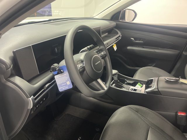 New 2026 White Hyundai SEL image 9