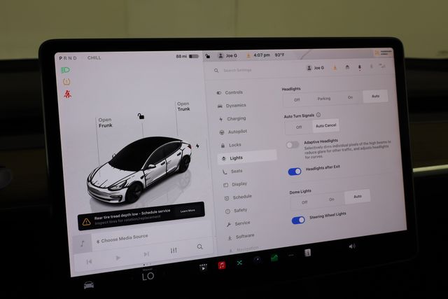 TeslaModel 332