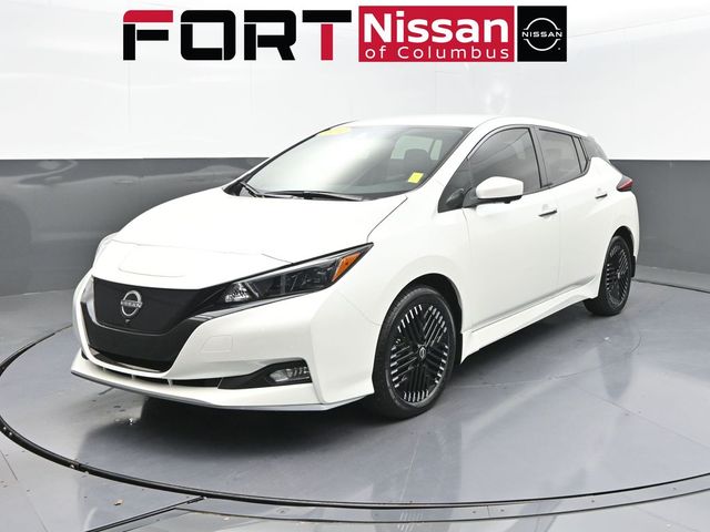 Pearl White Tricoat 2024 Nissan LEAF SV Plus FWD Hatchback Front-Wheel Drive Automatic