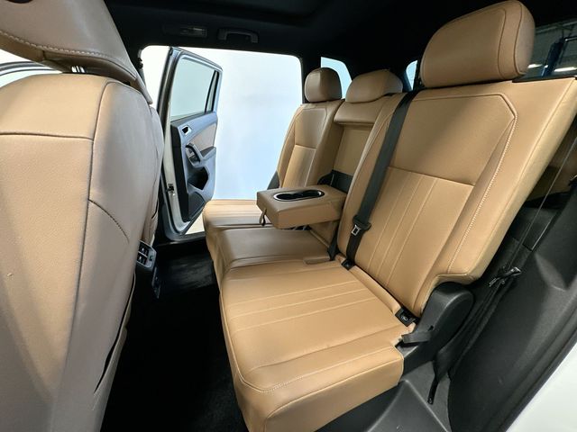 2023 Volkswagen Tiguan 2.0T SE R-Line Black White at Subaru and VW of Moon Township