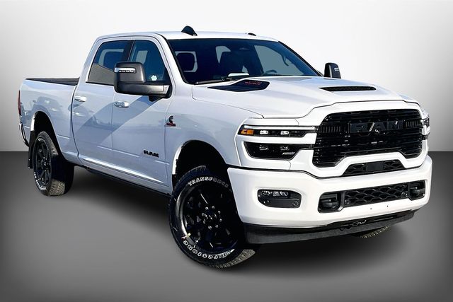 2026 RAM 3500 Laramie Crew Cab 4WD