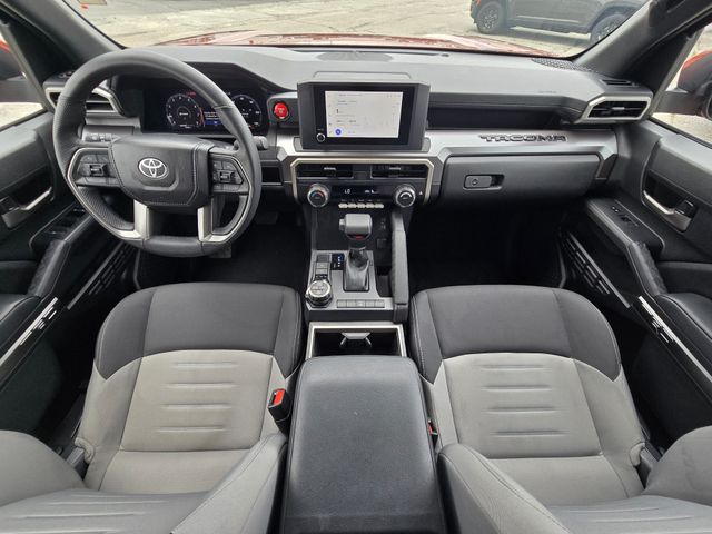 2025 Toyota Tacoma TRD Off-Road:B02394