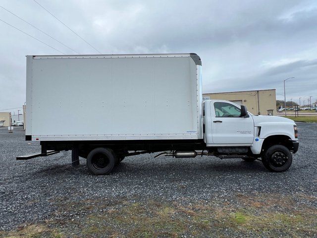 2023 Chevrolet Silverado 4500HD Work Truck 2