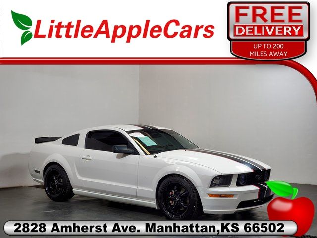 2007 Ford Mustang GT Deluxe photo