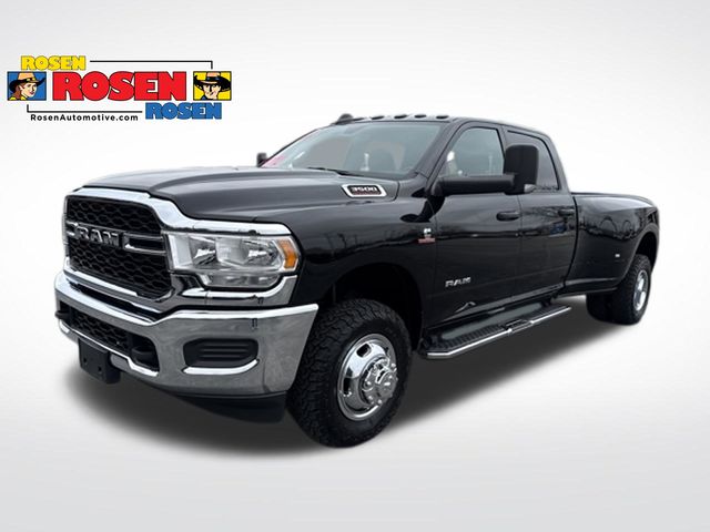 Diamond Black Crystal Pearlcoat 2022 RAM 3500 Tradesman Crew Cab LB DRW 4WD Pickup Truck Four-Wheel Drive 6-Speed Automatic