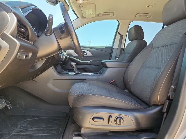 Used Car 2020 Chevrolet Traverse  Lt For Sale Under $20,000 In Plainview, Texas