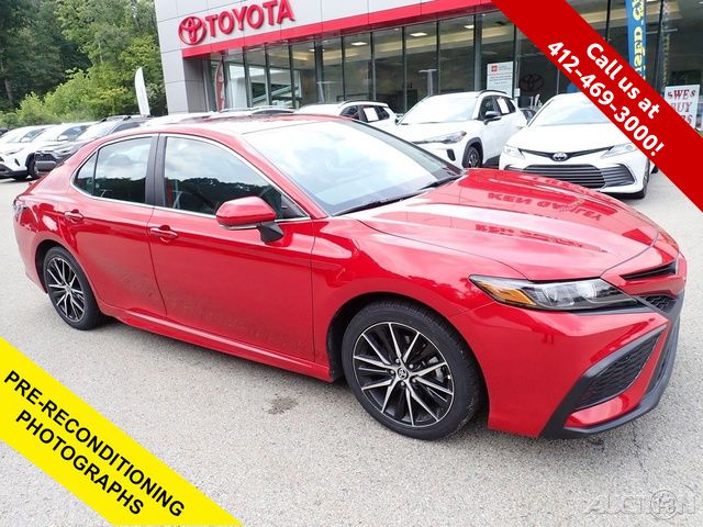 Supersonic Red 2024 Toyota Camry Sedan Front-Wheel Drive 8-Speed Automatic