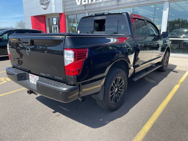 Used 2019 Magnetic Black Metallic Nissan SL image 3