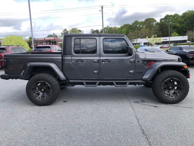 Used 2021 Gray Jeep Sport image 2